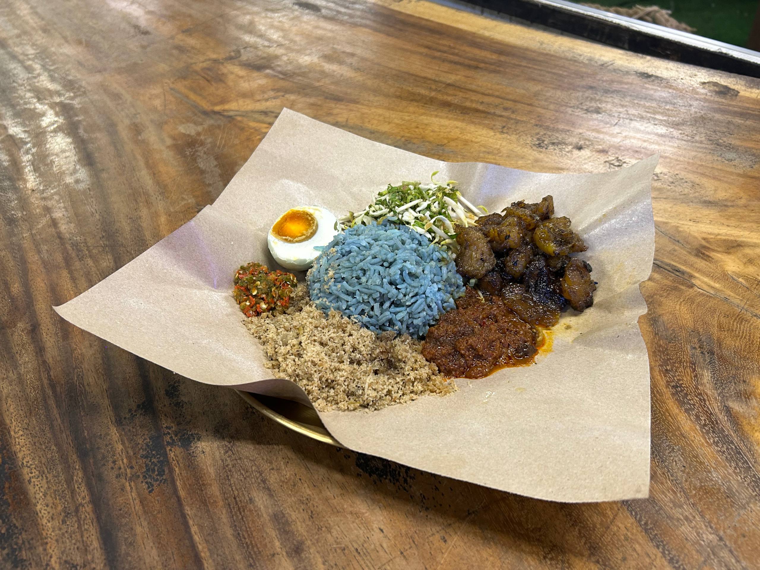 Nasi Kerabu Lemak Bakar